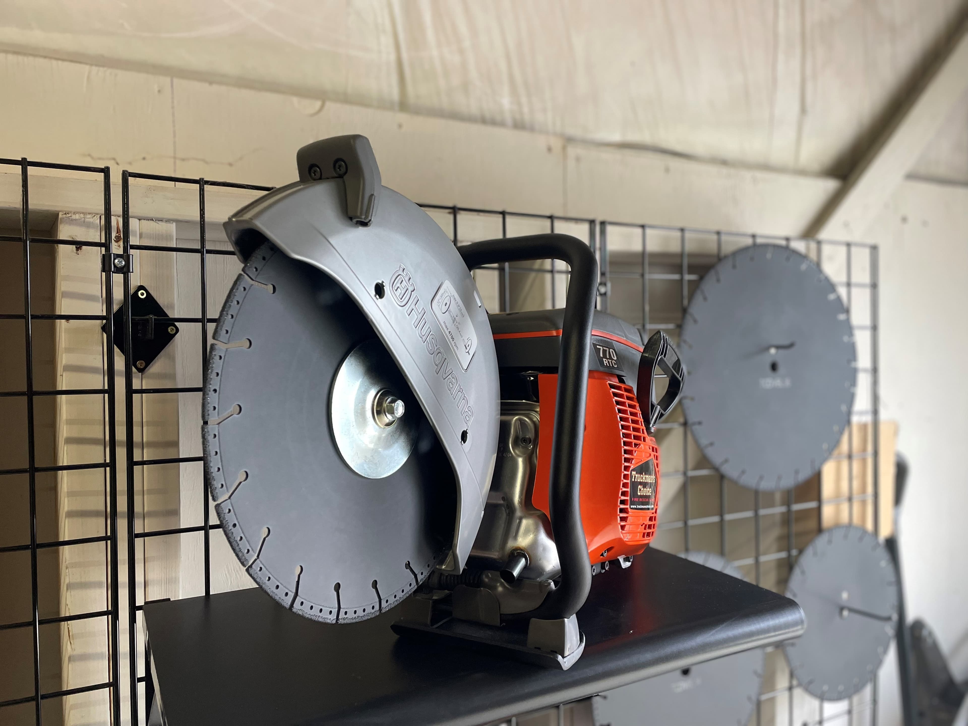 Truckman's Choice rescue saw displayed with a carbide-tipped blade